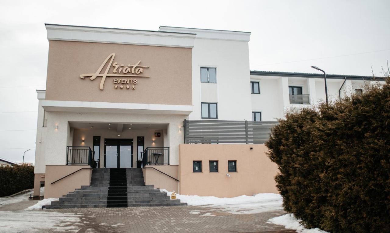 Hotel Ariata Scheia Bagian luar foto