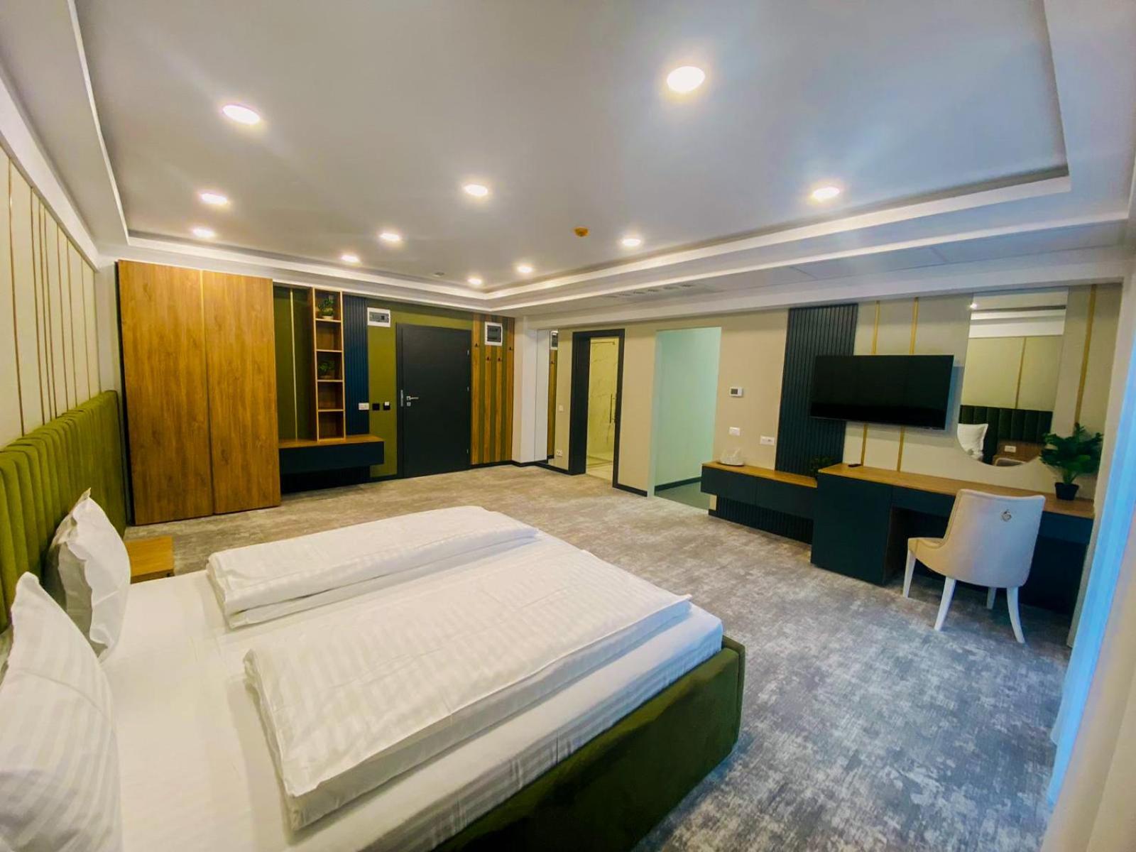 Hotel Ariata Scheia Bagian luar foto